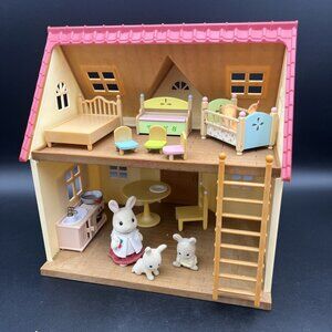 Calico Critters Red Roof Cozy Starter Home w/ Furniture Bunny Figures